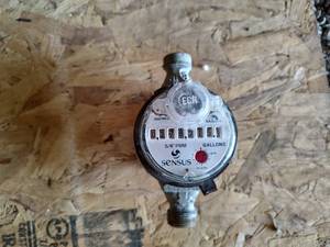 lot 18 image: 58X34 Sensus water meter worked when taken out of service