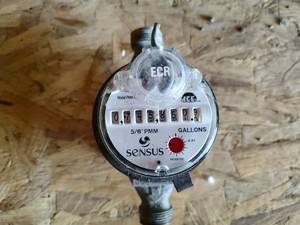 lot 22 image: 58X34 Sensus water meter worked when taken out of service