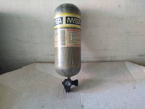 lot 85 image: Air tank