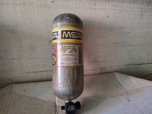 lot 92 image: Air tank