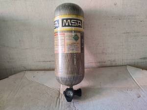 lot 93 image: Air tank