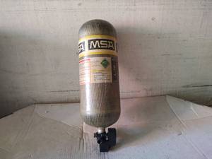 lot 94 image: Air tank