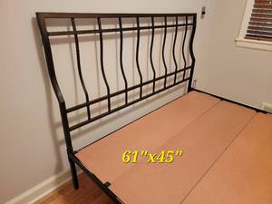 Contemporary Queen Bedframe