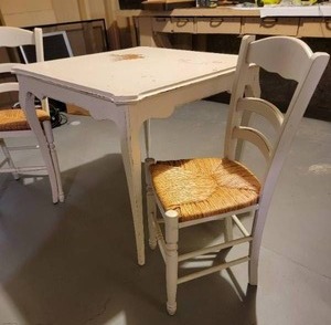 Farmhouse Kitchen Table