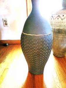 Decorative Vessel Pottery Pair
