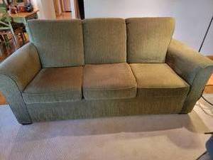 Mossy Green Flexsteel 3 Cushion Sofa