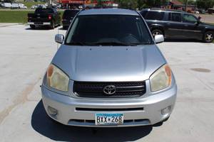 2004 Toyota RAV4 AWD 4dr SUV (BLOWN ENGINE, CANNOT BE SOLD)