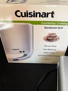 lot 13 image: Cuisinart Sandwich Grill