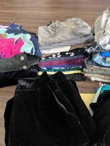 lot 56 image: Lot of Womens Clothes #3 - Jessica Holbrook, Will Smith, Bass, D & Co