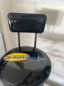 lot 85 image: Northern Industrial Tool Garage Stool