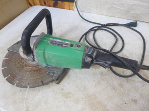 Hitachi 12 Cut-Off Machine