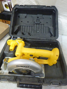 DeWalt 6 12 Cordless Circular Saw