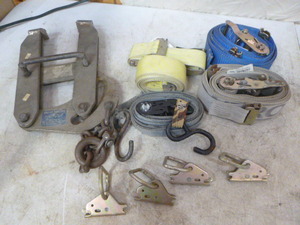 Ratchet Straps and Pallet Puller