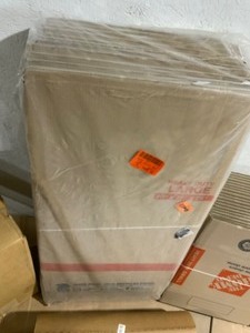 Heavy Duty Extra Large & Small Boxes, Cardboard Wrap, Sofa Covers & Glass Dividing Kits. See Pictures