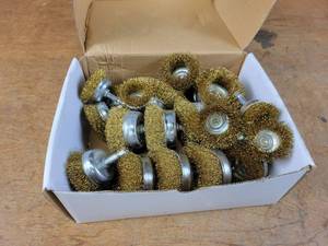 lot 1193 image: (20) New Wire Brush Wheels - Assorted Sizes