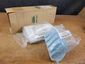 lot 1363 image: New Package of Sealable Poly Coin  Bill Bags and (1000) Poly Padlock Secure Deal Locks - Blue