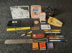 lot 1144 image: Lot of Vintage Minnesota Advertising Pieces