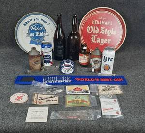 lot 1155 image: Large Lot of Vintage Pabst, Schlitz Trays & Glass & Various New Ulm & St. Paul Brewing Labels