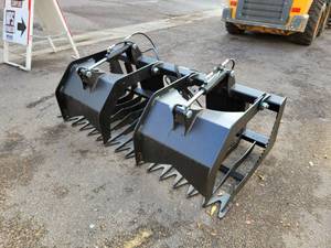 lot 1012 image: NEW Skidloader Hydraulic Grapple  Rock Bucket - 66 Wide - NO SHIPPING