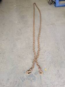 lot 1078 image: 38 Log Chain - About 18 Long, Hooks on Both Ends - NO SHIPPING