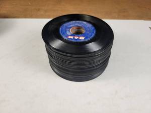 lot 1120 image: Lot of (50) 45RPM Records