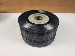 lot 1122 image: Lot of (50) 45RPM Records