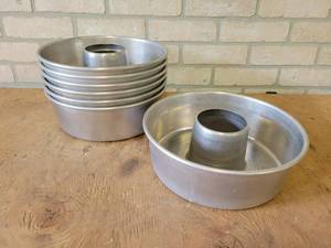 lot 1241 image: (7) Vintage Wear-Ever Aluminum Angel Food Pans - 10.5 Diameter x 3.5 Height -  From Veiths Bakery in St. Peter, MN