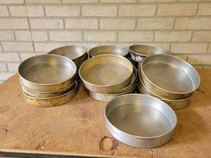 lot 1242 image: (22) Vintage 8 Aluminum Layer Cake Pans - 8 x 1.5 - From Veiths Bakery in St. Peter, MN