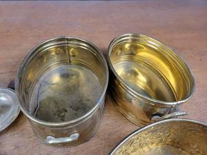 lot 1288 image: Large Lot of Brass Dcor