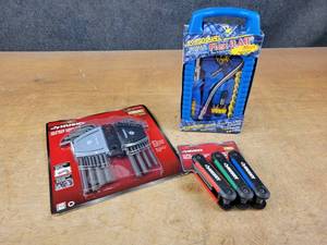 lot 1324 image: New HUSKY Hex Key Sets and eazypower flex head driver set