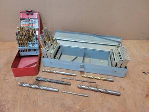 lot 68 image: Large Lot of Assorted Drill Bits