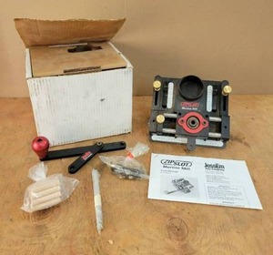 lot 138 image: ZipSlot Mortise Mill - Model 08100 - A little Dirty but appears unused
