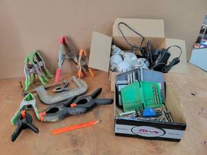 lot 142 image: Lot of Clamps, Drill Bits and LED Light Bulbs