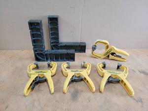 lot 167 image: (4) Quick-Grip Handi Clamps and (2) Clamp-It Rockler Assembly Squares