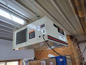 lot 18 image: JET Air Filtration System - Model AFS-1000B - Includes Remote - Tested and Works - NO SHIPPING