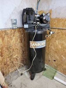 lot 17 image: SANBORN Vertical 60 Gallon Single Stage Air Compressor - 13.4CFM  40PSI and 11.5CFM  90PSI - Tested and Builds Pressure - NO SHIPPING