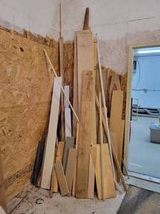 lot 180 image: Large Lot of Lumber in Corner - Lengths up to 9 - NO SHIPPING