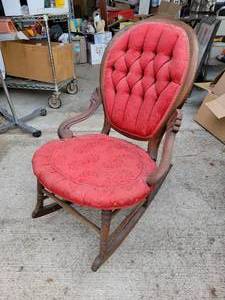 lot 202 image: Antique Rocking Chair - NO SHIPPING