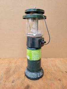 lot 209 image: Coleman Lantern w Propane Tank - NO SHIPPING