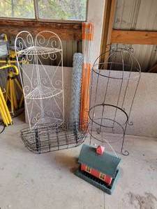 lot 267 image: Lot of Garden, Yard, and Plant Items - Corner Stand Measures About 11 x 11 x 44-12- NO SHIPPING