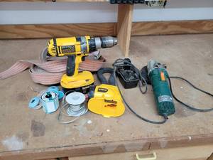 lot 274 image: DeWalt 18V Drill, battery and Light - 4-12 Angle Grinder (Tested and Works), Strap and More - NO SHIPPING