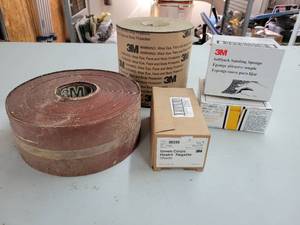 lot 296 image: (2) Rolls of Sandpaper - 100 & 260 Grit, Box of 6 P400 Discs and Green CorpsHookit Sheets