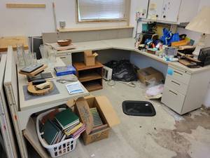 lot 309 image: Contents of Office - Desk, Books, Office Supplies, Cubicle Partitions, and More