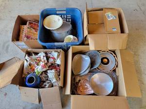 lot 310 image: Large Lot of Assorted Dishes, Vases and More - NO SHIPPING