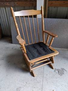lot 253 image: Solid Wood Glider Rocker - NO SHIPPING