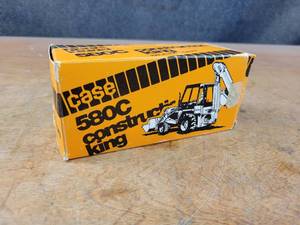 lot 2637 image: Case 580C Construction King Backhoe Loader Diecast Model - 135 Scale - Gescha Nuernberg