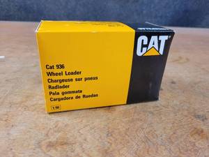 lot 2665 image: Caterpillar 936 Wheel Loader Diecast Model - 150 Scale - Conrad Model 2886