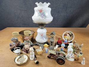 Lot of Country Home Dcor and Glass Lamp - NO SHIPPING
