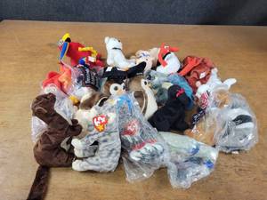 Lot of (25) Assorted Beanie Babies