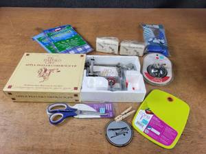 Pampered Chef Apple Peeler, Kitchen Timer and More